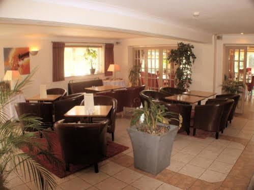The Tally Ho Hotel - B&B บิสเตอร์ ภายนอก รูปภาพ