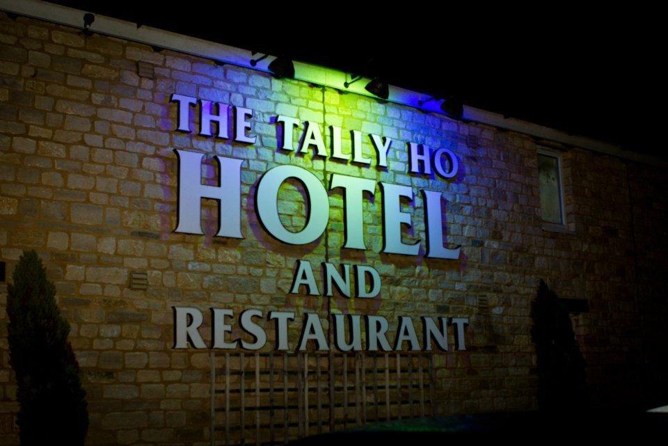 The Tally Ho Hotel - B&B บิสเตอร์ ภายนอก รูปภาพ